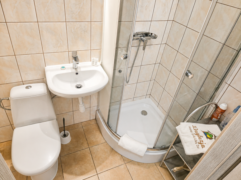 Accommodations p21