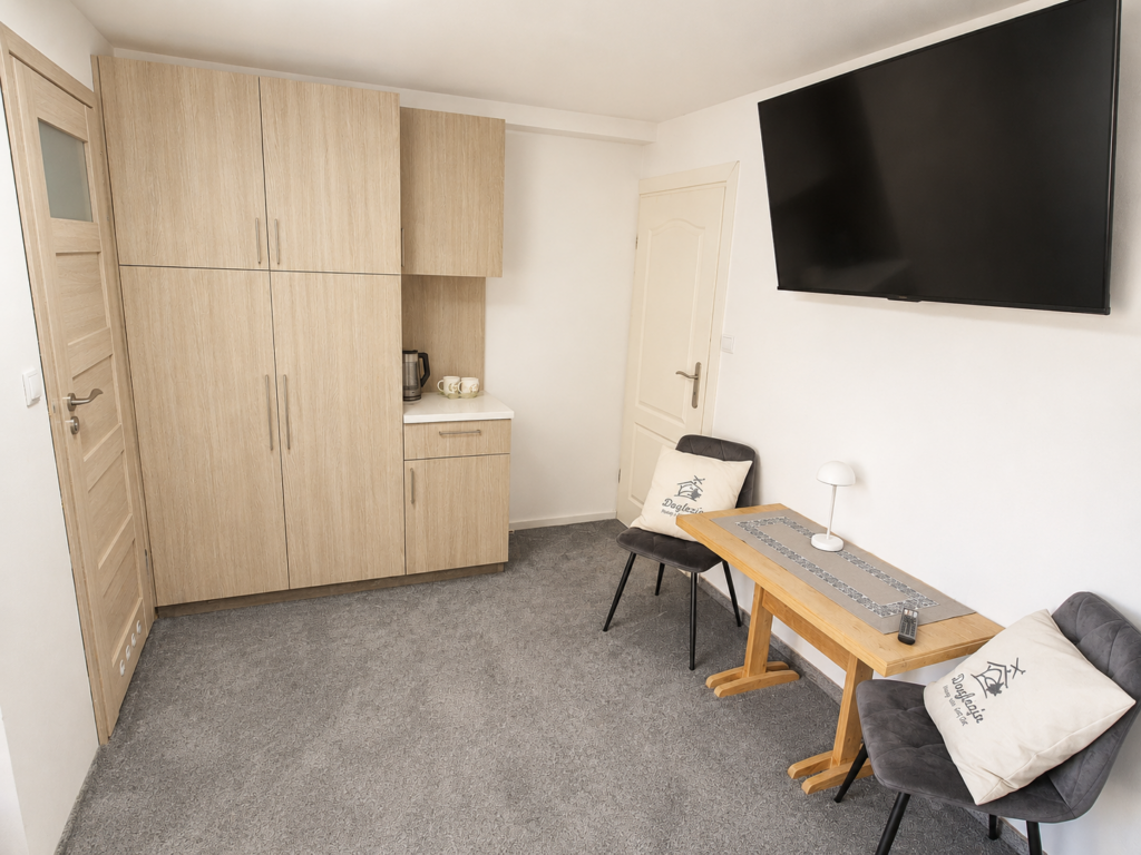 Accommodations p25