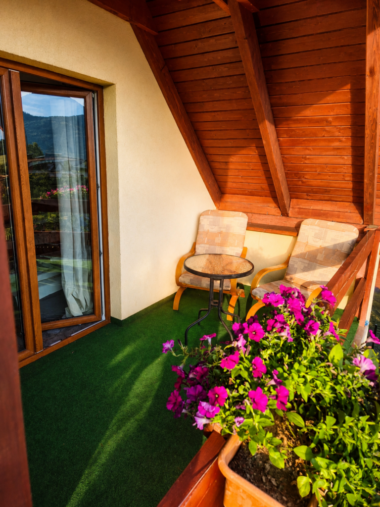Accommodations p27