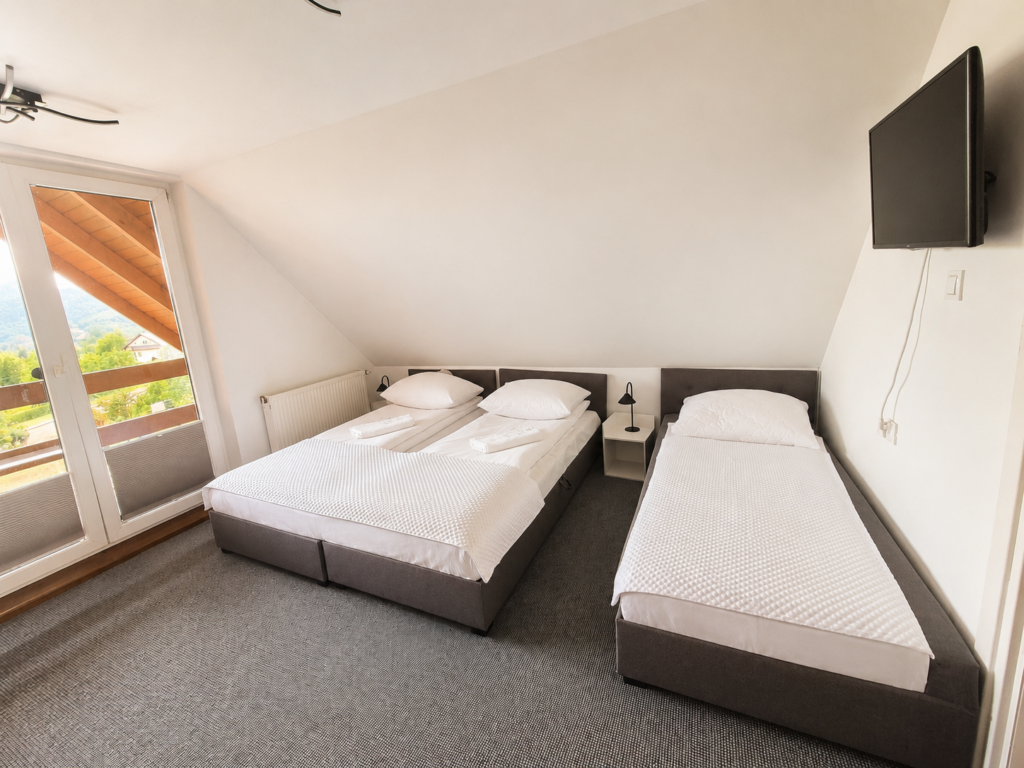 Accommodations p32